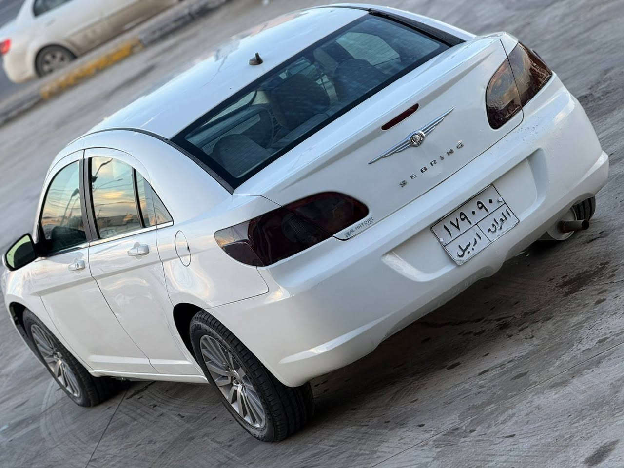 السعر 59$$           ***********
دوج كرايسلر موديل 2008 مكينه كير شرط تبريد شغال صبغ 3 قطع بدون دواخل جاملغ أمامي وباب وجاملغ خلفي شرعي موجود شرط التحويل كير توماتيك جامات كهرب حساسات طخم أمامي خلفي جديد طخم تايرات جديد
