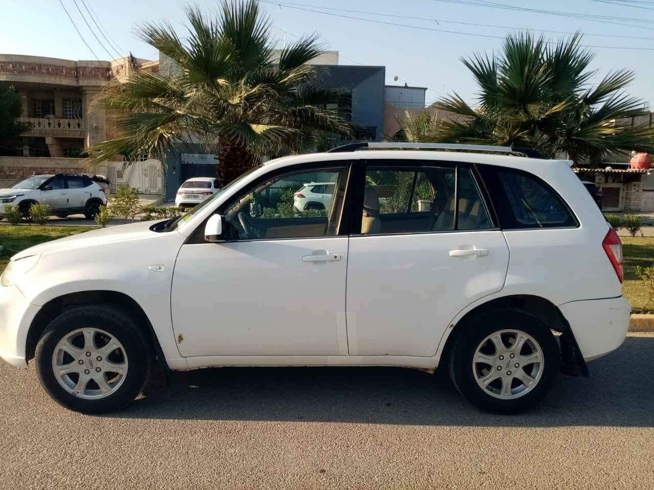 تيكو للبيع 
موديل 2013
سياره نظيفه 
بدون صبغ
بيه خياسات قليله تجي وتشوف كير مكفول تبريد مكفول صدر خير من الله فقط بخار خفيف بالمحرك 
رقم جديد انكليزي 
السعر 53ورقه بيه مجال بسيط 
للاستفسار على الرقم
 ***********اتصال فقط 
*********** واتس اب فقط بغداد, العراق
