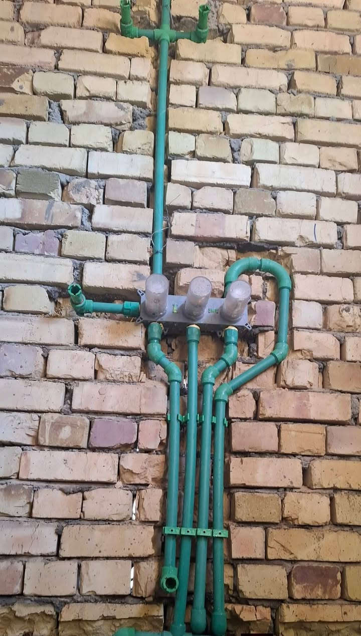 سلام عليكم مثل ما عودناكم
صوره غير والشكل غير 
كادر مرتب تئيسس ماء او مجاري حنه بخدمه 
***********نتصل أو خاص
