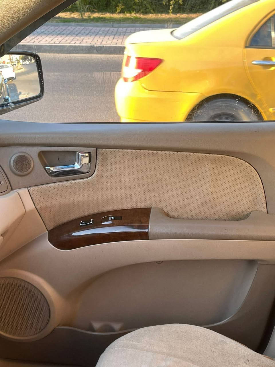 السلام عليكم كيا سبورتج 2008خليجي محرك 2000جديد وكير جديد صدر جديد تبريد ثلج سياره جديه رقم بغداد تحويل شوكت متريد بسمنا مواصفات عاديه تخم تاير جديد ويل كب سعرها 105وبيها مجال مكاني بغداد حي الجهاد ***********
