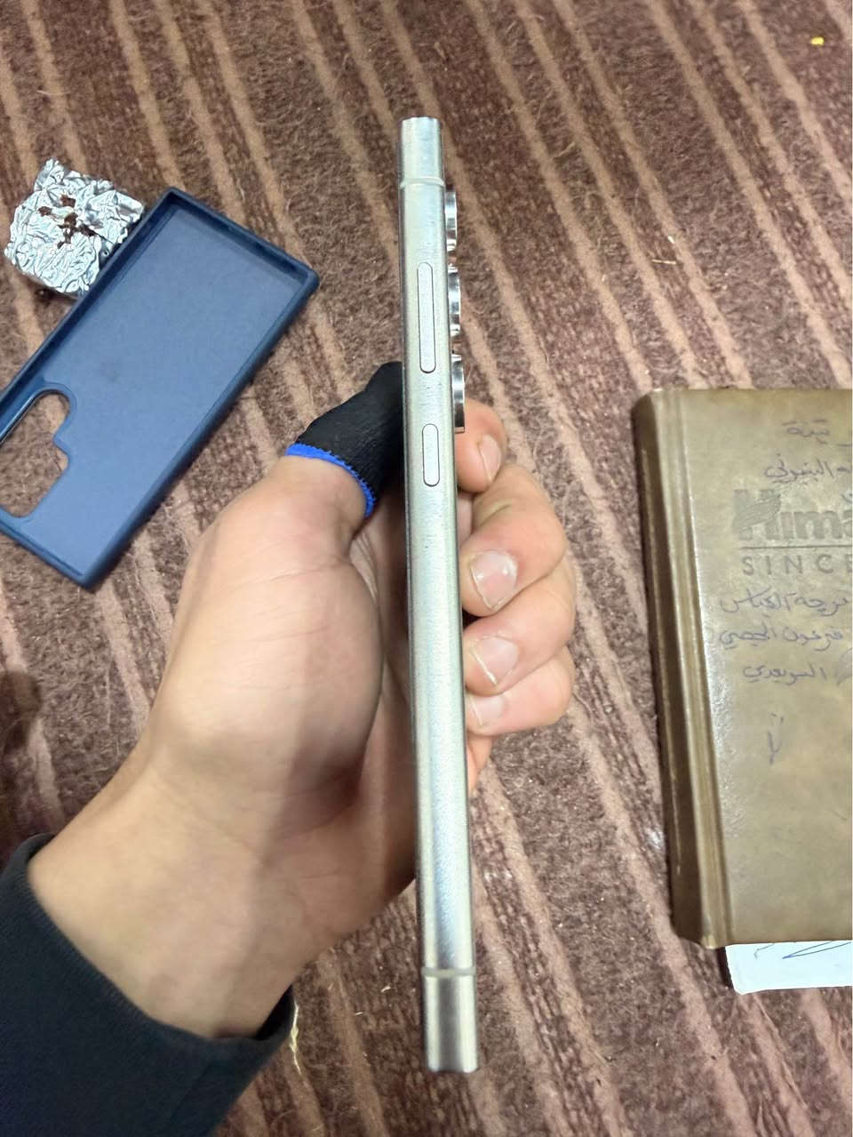 جهاز نظيف السعر مذكور وبيه مجال قليل استخدام شخصي مثل ما تشوفون بالصور التواصل عبر هذا الرقم وبيه واتساب (***********) البصرة, العراق
