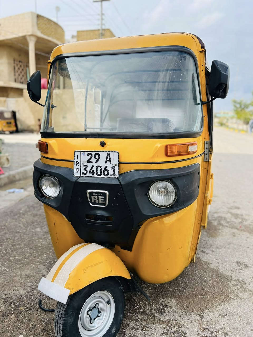 سلام عليكم تكتك موديل 2021 نضيفه خير من الله رقم واسط انكليزي هزته جديه الاستفسار اتصل 
***********
مكاني واسط قضاء النعمانيه
