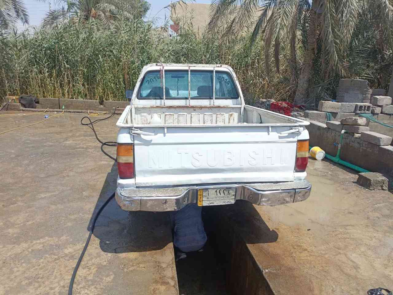 مستبوشي مديل 93  سياره ماذب عليهه دينار جاهزه سنويه 27 رقمهه ذي قار  كير تماتيك بس اشويه تعبان تجي واشوف مكان البصره قضاء الصادق يم الامام احمد بن علي والسياره بسمي السعر 48 وبيهه مجال رقمي ***********
