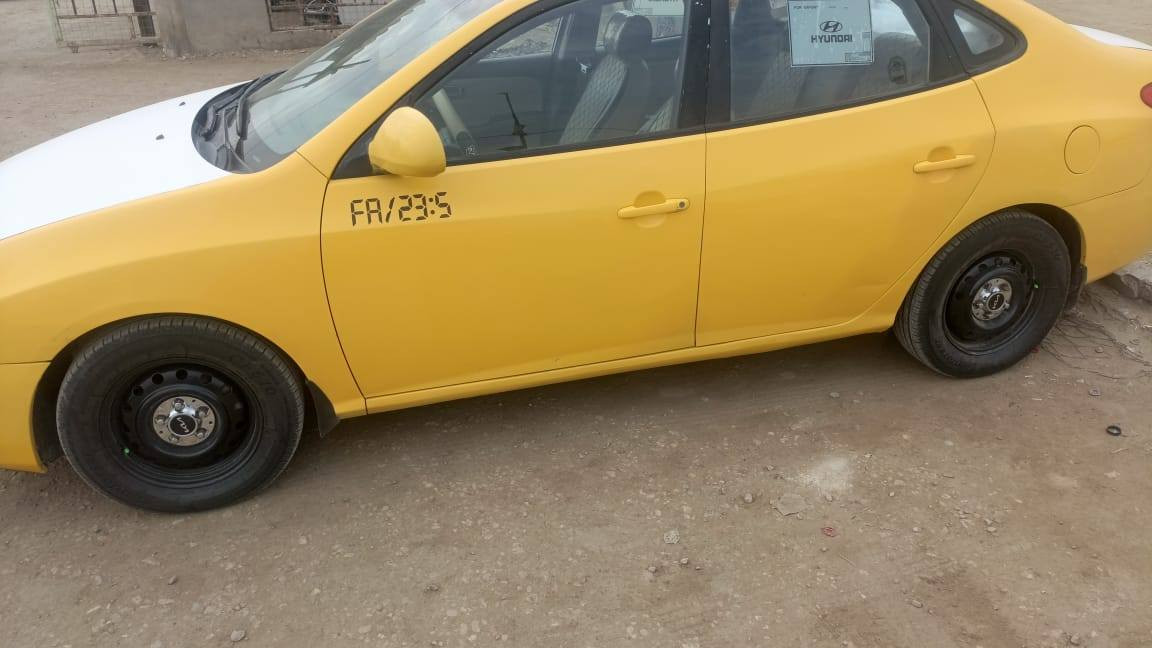 السلام عليكم الانتره ٢٠٠٨خليجي رقم بغداد تكليزي مكينه ١٦٠٠ كير صدر تخم تاير جاهزه بوجهك الشارع سياره حلوه بالعافيه على الصير من نصيبه السعر ٨٧ وبيه مجال المكان بابل جبله ***********واتساب ***********
