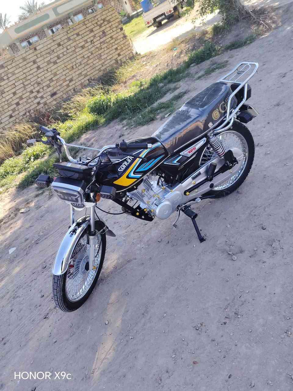 السلام عليكم دراجة موديل ٢٥ تايكر مكفوله كفاله عامه السعر ٨٠٠ وبيه مجال تصل عل الرقم ***********
