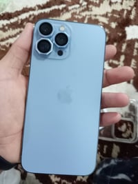 جديد جديد.       تلفون رقم واحد 13برو ماكس بطاريه 80 لا مبدل ولا مرفوع...