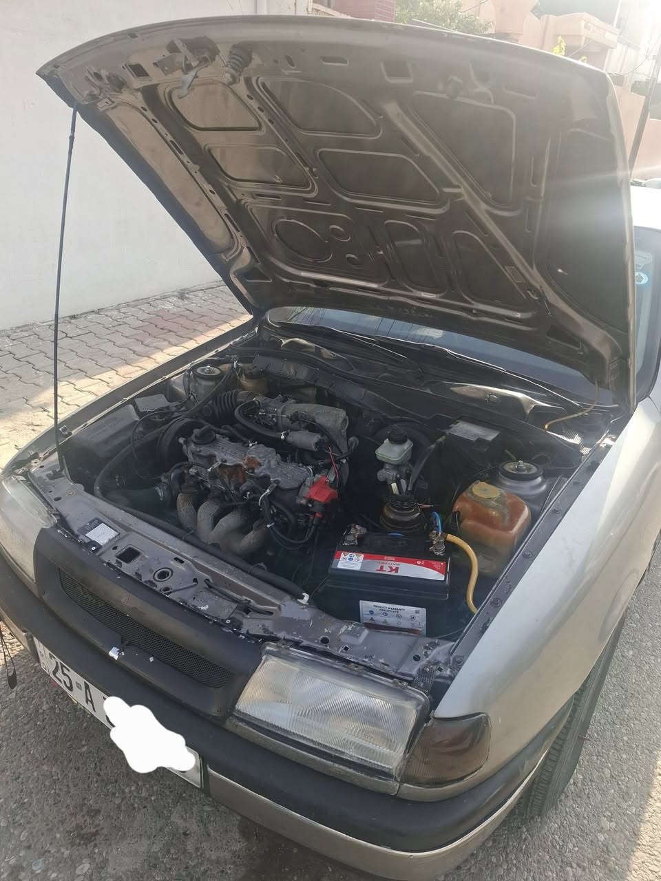 سلام عليكم للبيع اوبل فكترا موديل 1989كير محرك بشرط لا صرف لا بخار حجم 20 صبغ جماليه بدون ضرر كير عادي شاشه ايباد تايرات تخم جديد باتري جديد صدر جديد رقم كركوك مشروع وطني رقم دولي دفتر بانزين سعر 34 وبي مجال بصيط رقم الهاتف ***********
