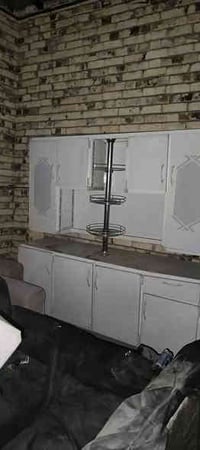 غراض نضيفه للبيع كلمن وسعره  07838603832