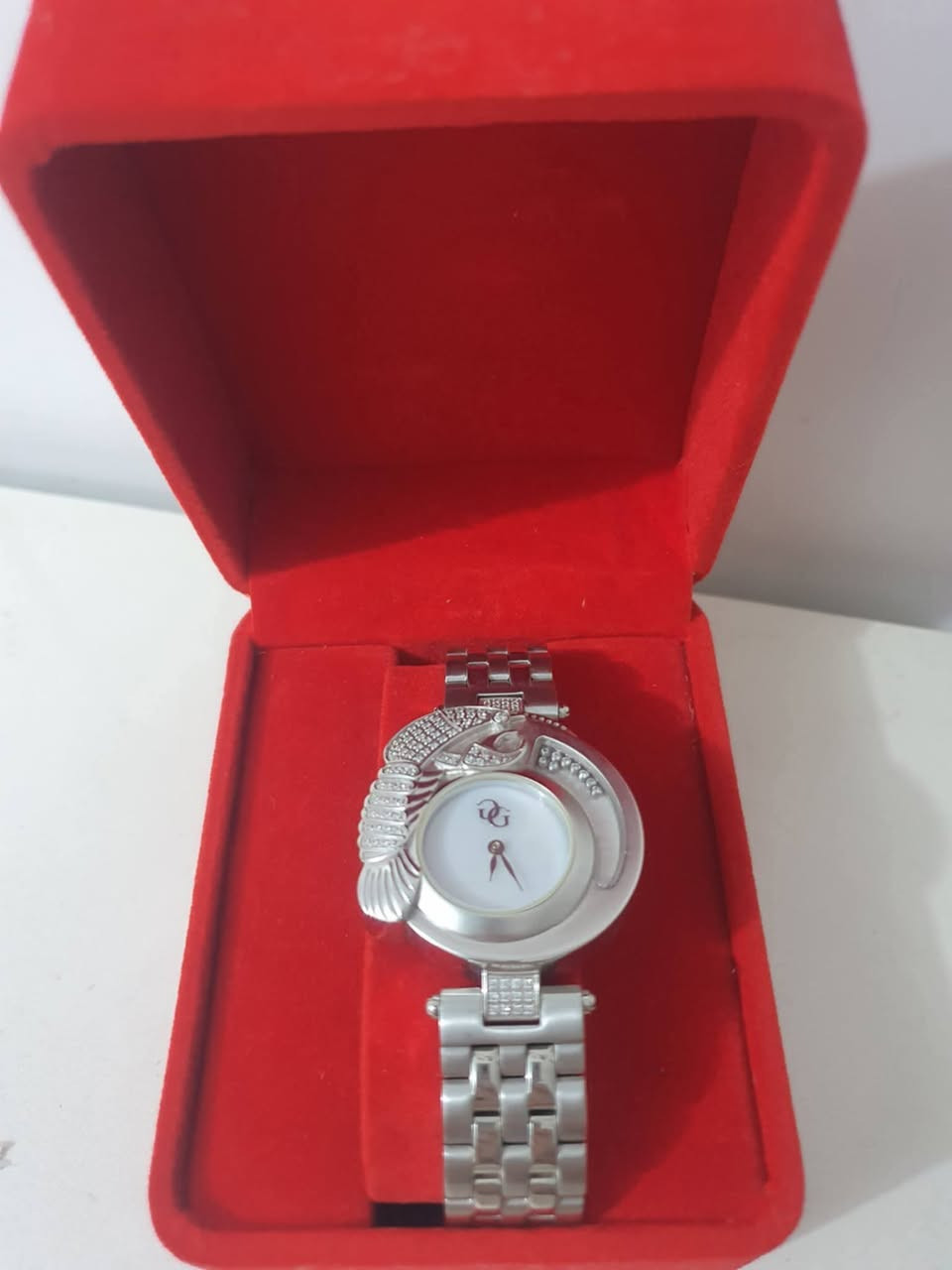 تشكيلة مميزة من الساعات الأصلية

بحالة ممتازة جداً ونظيفة

✔️ أصلية 100%

✔️ بعض الموديلات مع العلبة الأصلية

✔️ أسعار مناسبة مقارنة بالسوق

فرصة حلوة للي يبحث عن ساعة أنيقة بسعر مناسب 🔥

📩 للاستفسار والتفاصيل خاص


**إذا كنت صاحب هذا الإعلان وتريد حذفه لأي سبب، رجاءا أرسل رسالة إلى الدعم الفني**