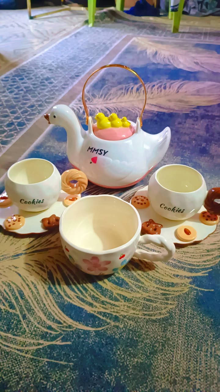 شنو هذا حلويات يووووجونن جمال مابعده جمال للحجز والاستفسار واتساب فقط ***********
الجميع 
أصدقاء 
متابعين
