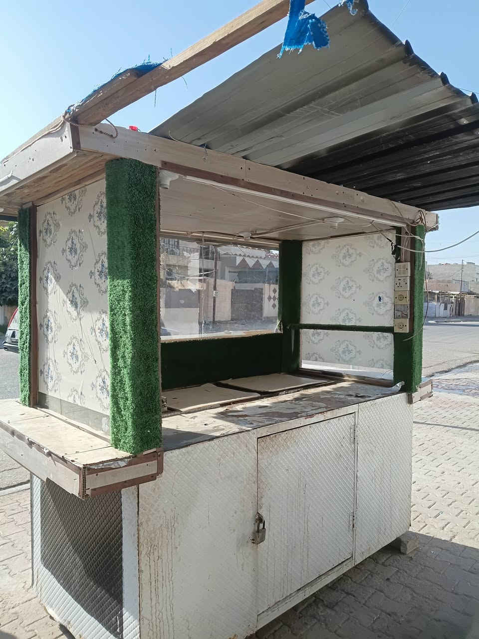 عربانه فلافل همبركر فنكر تحتوي عله اربعه اعيون جاهزة بس شكل منضم
حاهزة للعمل للبيع السعر 400الف العنوان كركوك النداء ارجو تواصل وياي عله هاذة الرقم ***********
