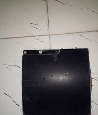 بلايستيشن ٣ • ٢ جهاز • ٥ يدات