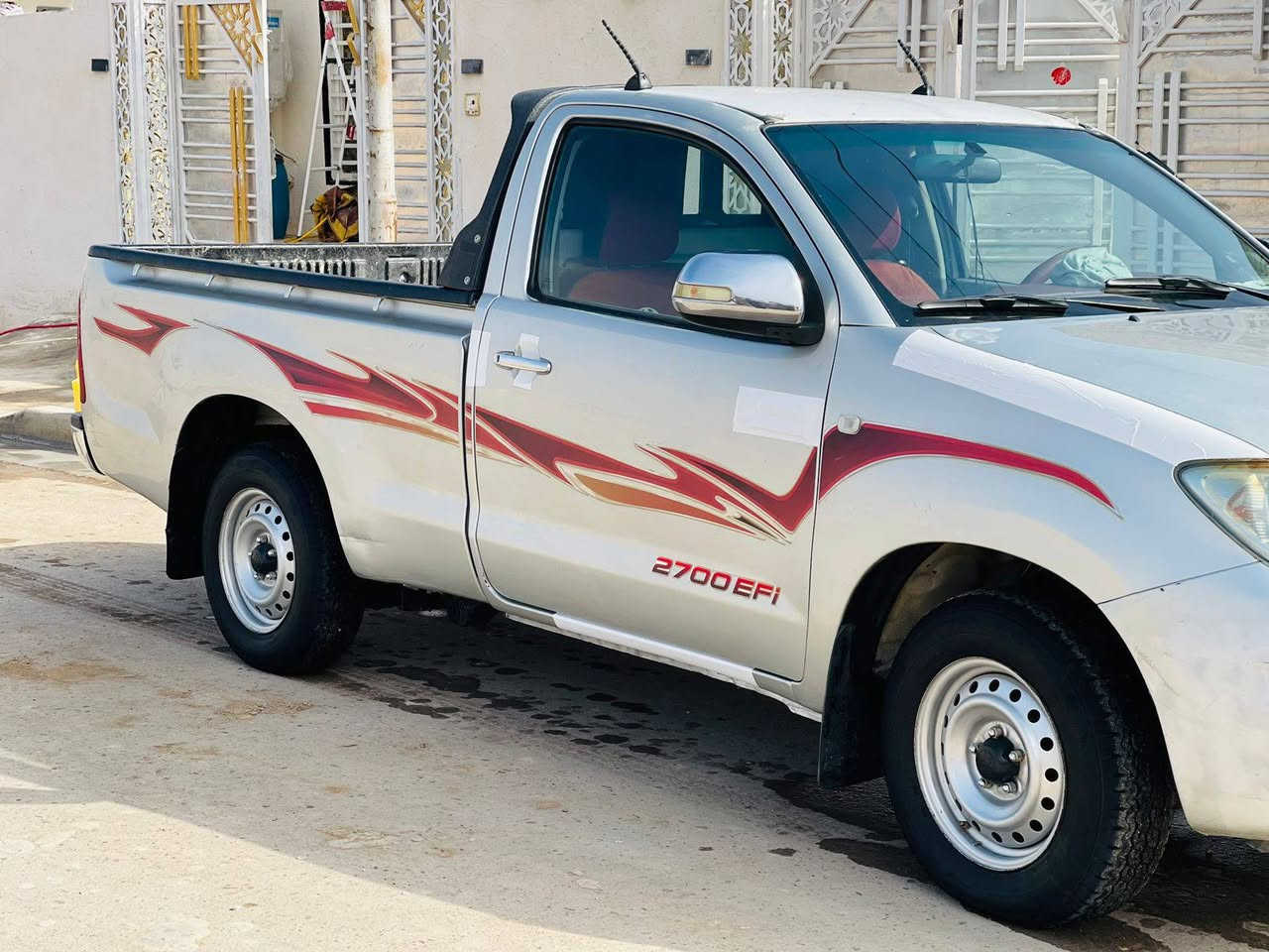 سلام عليكم سياره فلاونزه موديل 2011كفاله عامه مكان سياره ميسان رقم الهاتف(***********)(مكلف بل نشر)
