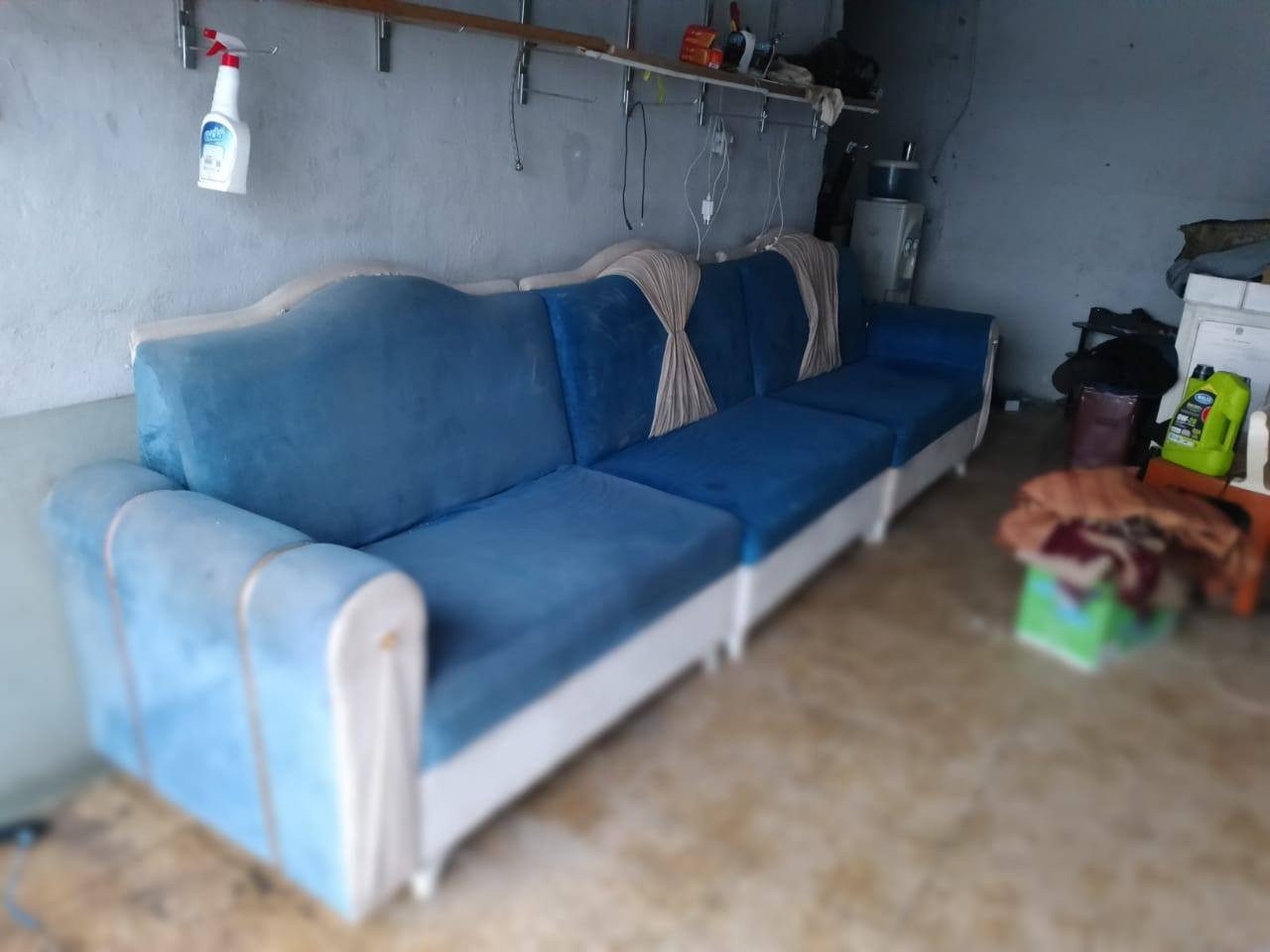 السلام عليكم ورحمه الله وبركاته للبيع
ديوان 3 امتار و70 سنتيم ماعدا زاوية 
السعر شراي تعال خاص وتدلل


**إذا كنت صاحب هذا الإعلان وتريد حذفه لأي سبب، رجاءا أرسل رسالة إلى الدعم الفني**