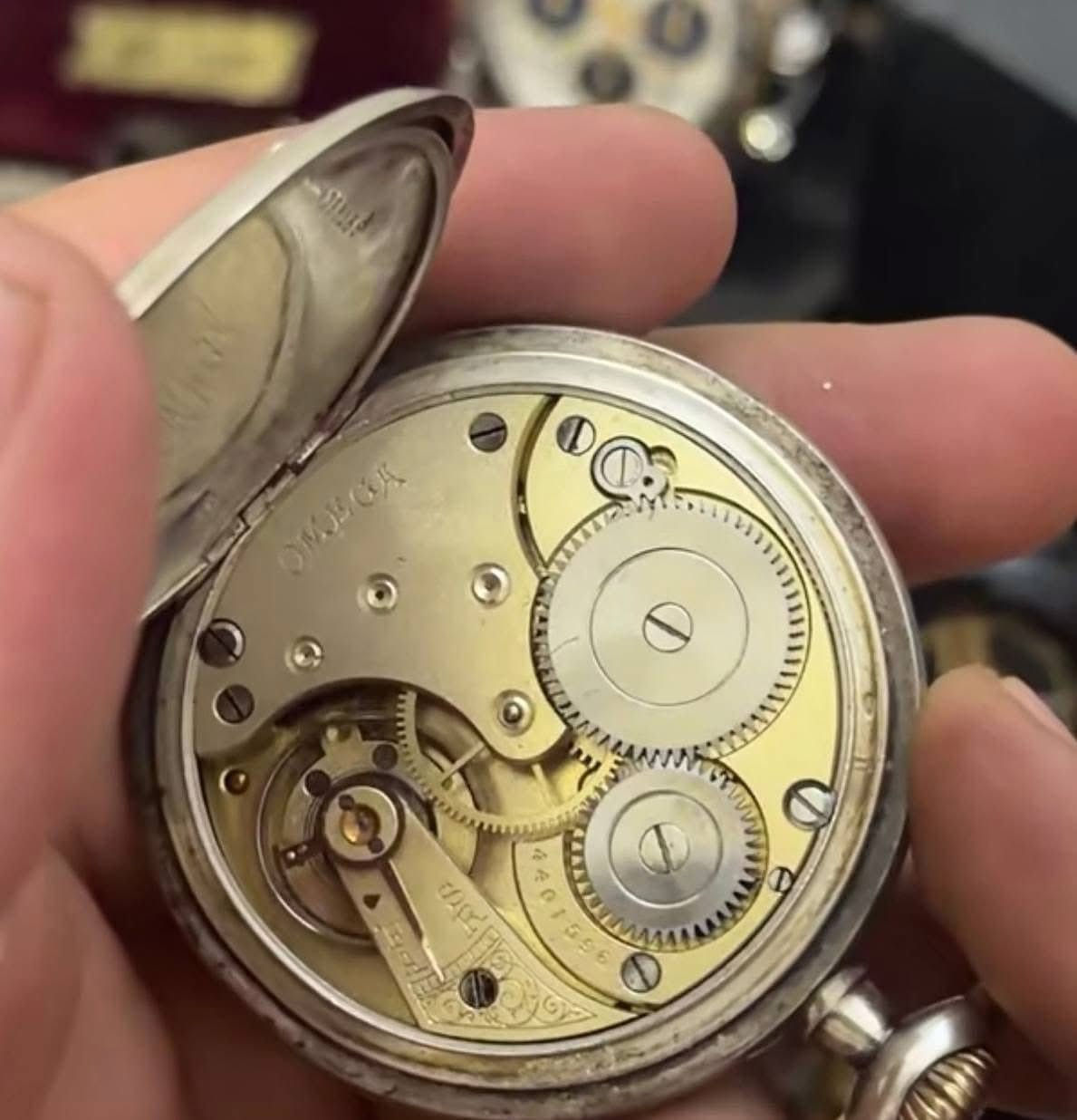 اومجا جبيبي فضه انتاج 1930 بيها ضرر بسيط بالمينه سعرها225 الف فقط


**إذا كنت صاحب هذا الإعلان وتريد حذفه لأي سبب، رجاءا أرسل رسالة إلى الدعم الفني**
