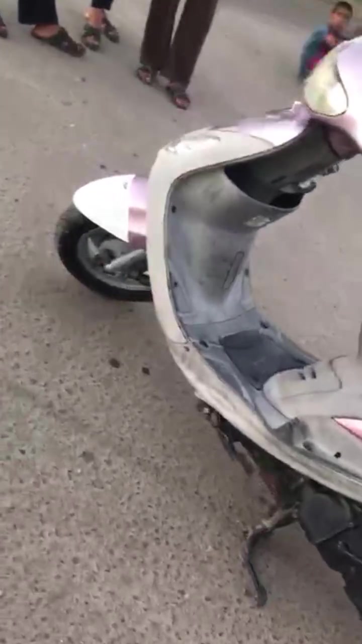 دراجه قجمه البيع صايلاه سبوع نازله رمبه  رايدها 950 وبيها مجال مكان بصره قضاء المدينه تصال رقم ***********
