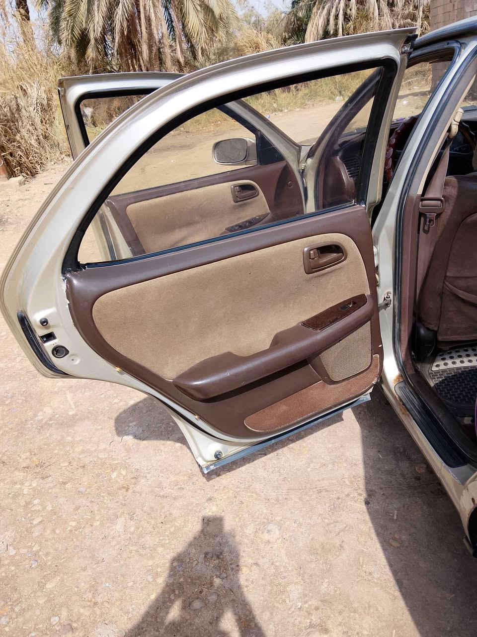 كرستة نفخ موديل 93 مكفولة من الكص والنقل والاصوليات والغرامات والضربة القوية
مكينة ونجي شرط لاتبخير ولاتنقيص
حدادية جديدة شرط
تخم تاير جديد
لايت زنون
سنوية ل 28
دواخل وكشر مثل ما موضح بالصور على الوضع البلادي 
العنوان ميسان  السلام
السعر 60 وبيها مجال بسيط
***********
