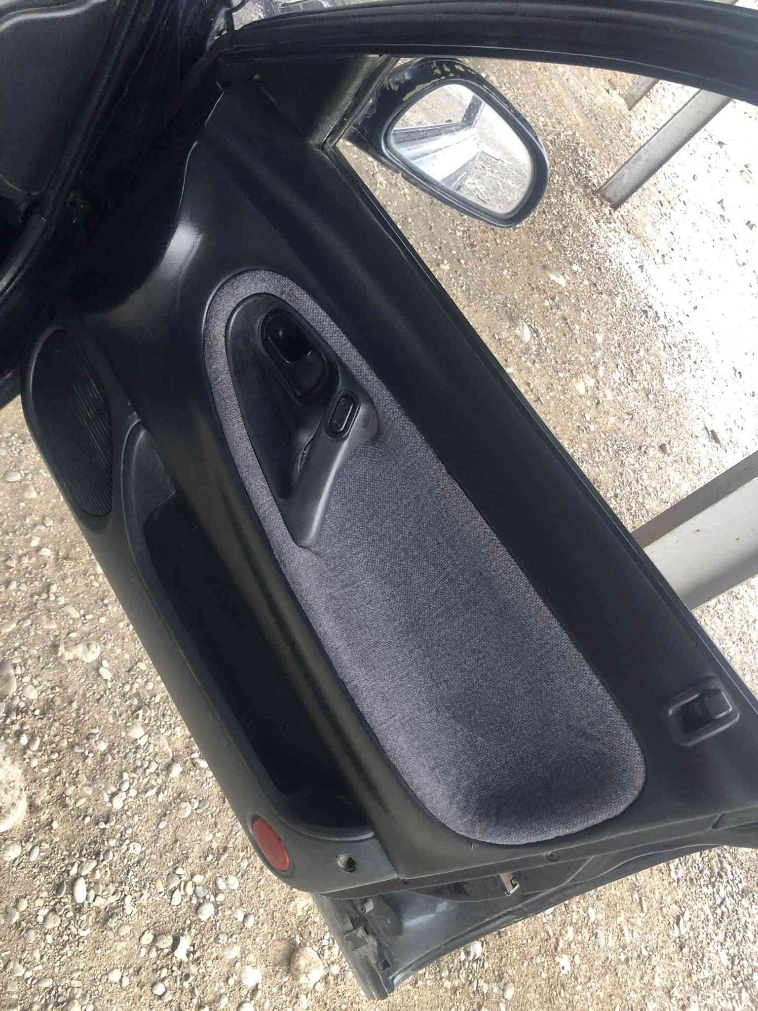 مديل 1995گيرومه كينه به شه رت  بلي دان سبوغ بيلاد  جام ئاوينه كاره باي   نرخ 47معمه له ***********
