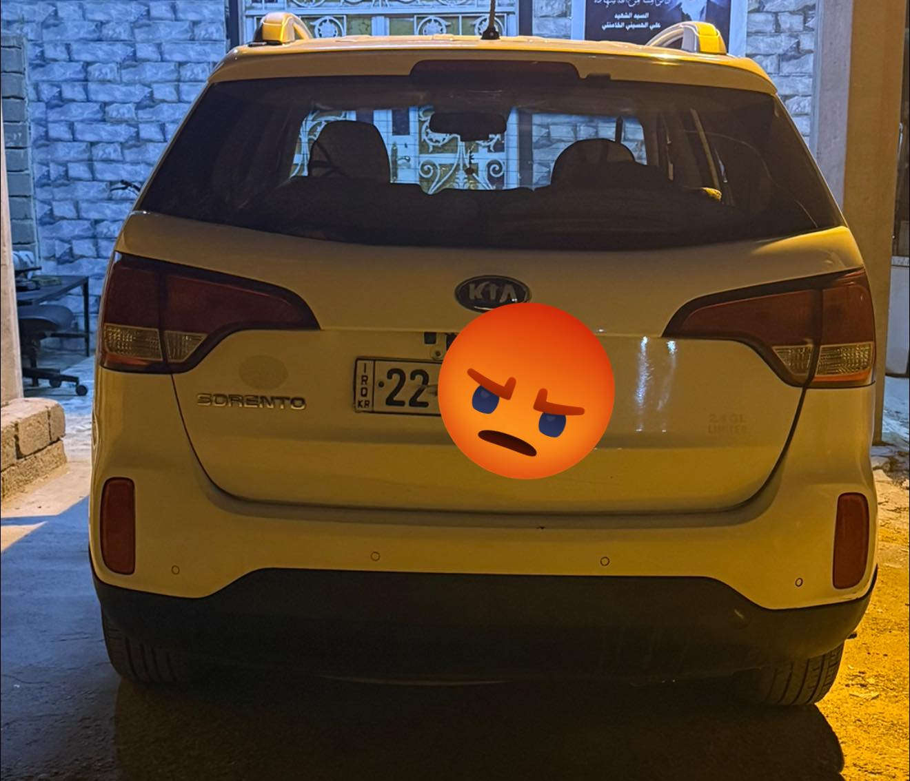 سورنتو خليجي 2014 تحويل او وكاله بيه رش صبغ بنيد وجاملق خلفي بدون دواخل مكينه كير تبريد حداده جاهزه من كلشي بصمه عدد 2 7 راكب ويل 20 كارتون مديل 24 فراشه الاستفسار وات *********** سعر 145
