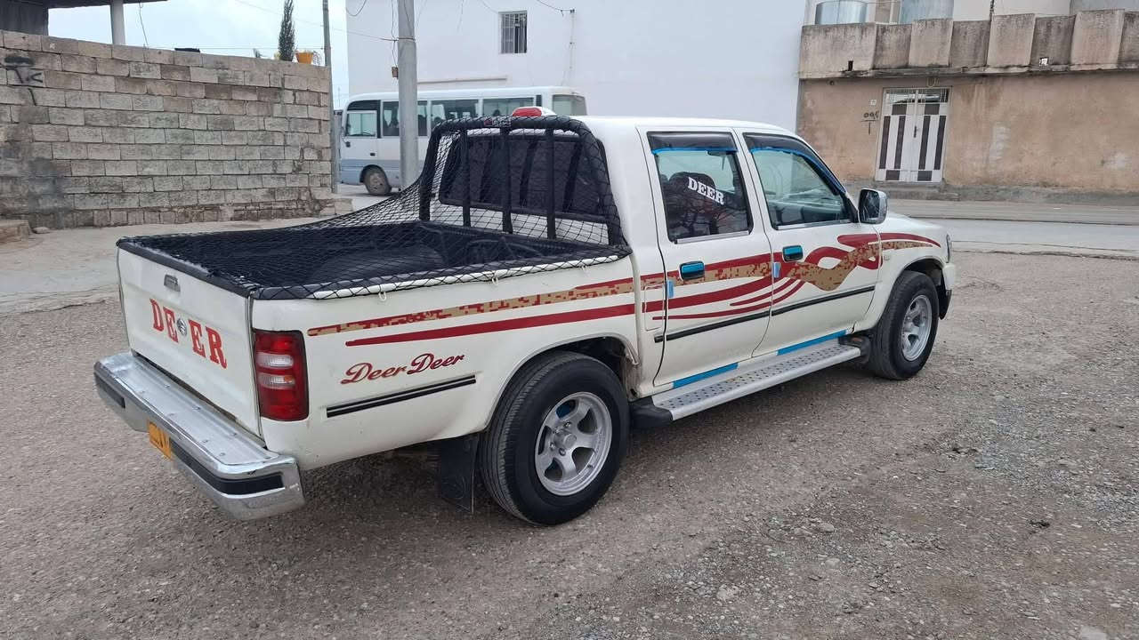 سڵاو هاوڕێیان
پیکاب دێر ،، 

مۆدێل 2006 ،،،

کۆدی ئاسایشی و مەنەفێستی ئەسڵی لەگەڵە 

مەکینە بەخاخ ئەمڕۆ پێنج ڕۆژە مەکینەیەکی لۆکی بۆ بەستراوە ،، 

گێڕ ، مەکینە ، تەقە و ڕەقە کارەبایی  بەشەرتی 100 فیتەر ،،، بە دوای مەسرەفە مەگەڕێ  هەزار دینار مەسروفی نییە دەعامی بۆ دەعامی بەشەرتی فیتەر ،،،،

نــــــــرخ ( 41 ) گەڵا مەجالێ برایانە 

ناو سور چوار تایەیی تازە ماڵی دۆستە 

***********/***********
