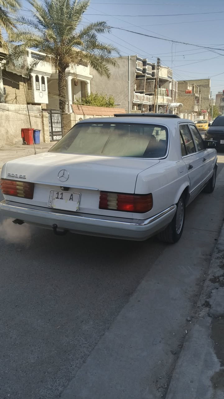 سياره جديده بمعنى الكلمه 
مرسيدس جامبو 300SE 🧿

واحده من اجدد جامبوات في العراق 🤍
(للبيع)
كتلوكات وصيدليه سياره جاهزه ✨

مواصفات:
كشنات كهرباء 

كشنات تدفئه 

اريل كهرباء 

سلايت طكتين

اربع جام كهرباء 

داخل مخمل حبري 

دبل هورن 

برده خلفيه كهرباء 

دبل مروحه

گير قفل

هوك خلفي 

مرايه كهرباء 

صاج مطعم ملكي 

تبريد ثلج 

تدفئه 

مكينه وگير كفاله 

ستيرن كهرباء 

كروز سرعه 
.....................
ملاحظه: سياره كفاله عامه 🤍🌿 
جديده بمعنى الكلمه 
بيها فقط هلال خلفي اليسار صبغ

كفاله من ضربه وخياس 
عليها طبقه نانو سيراميك
موديل 1989
مكينه 300SE

موقعها: بغداد    السعر: 165$ وبيها مجال للطيبين 
رقم الهاتف:***********. للجادين فقط 🧿
