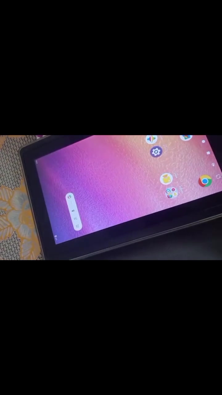 تاب للأطفال الذاكرة 32
يدعم سوق بلي وينزل كل الألعاب 
 الحجم 7 انش
 الاستعمال أقل الشهرين
و السعر نهايته 45 ألف فقط التواصل واتساب ***********
