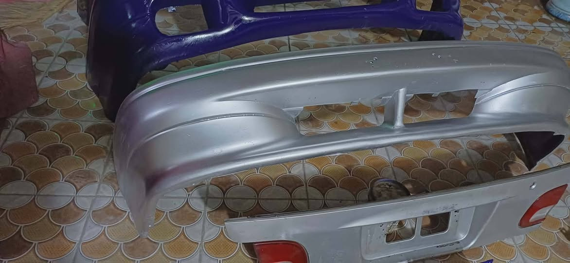 السلام عليكم اخوان دعاميات اماميه وخلفيه دمعه مستعملات نضاف جدا و اماميه مال مسطره وباقي الاغراض اليحتاج يتصل *********** أو *********** الخط الثاني بي واتساب
