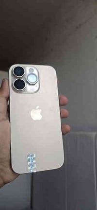 للبيع ايفون 16 برو  التخزين: 256 كيكا بطارية 99‎%‎ الحالة: مستعمل شبه ...