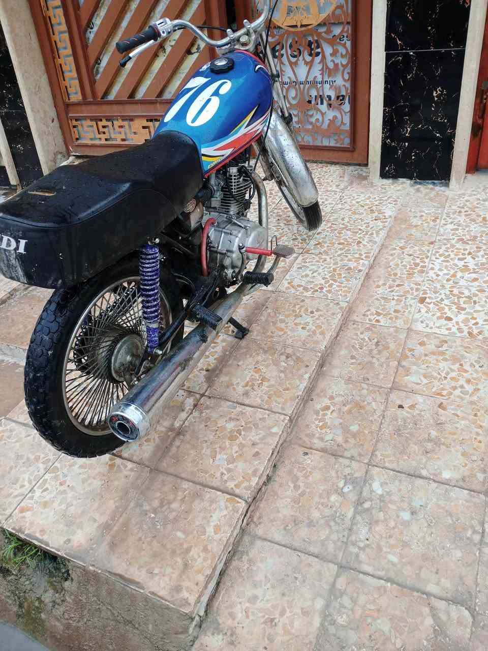 السلام عليكم
ماطور تايكر 2019 للبيع 
محرك مفتوح نشاط فوول
الـ سعر 300وبي مجال 
مكاني موصل الايسر للتوصل خاص او ع رقم 
***********
