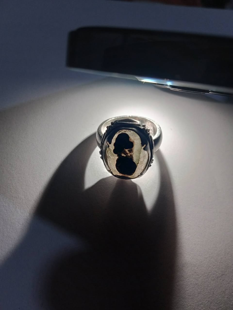 محبس مصور جهتين فضه الف صب 

ينلبس خنصر للبيع هديته يمكم لن مايتقيم الحجر هذا 

مكاني كربلاء مرقد الحر يوجد توصيل لجميع المحافضات 

رقمي ***********
