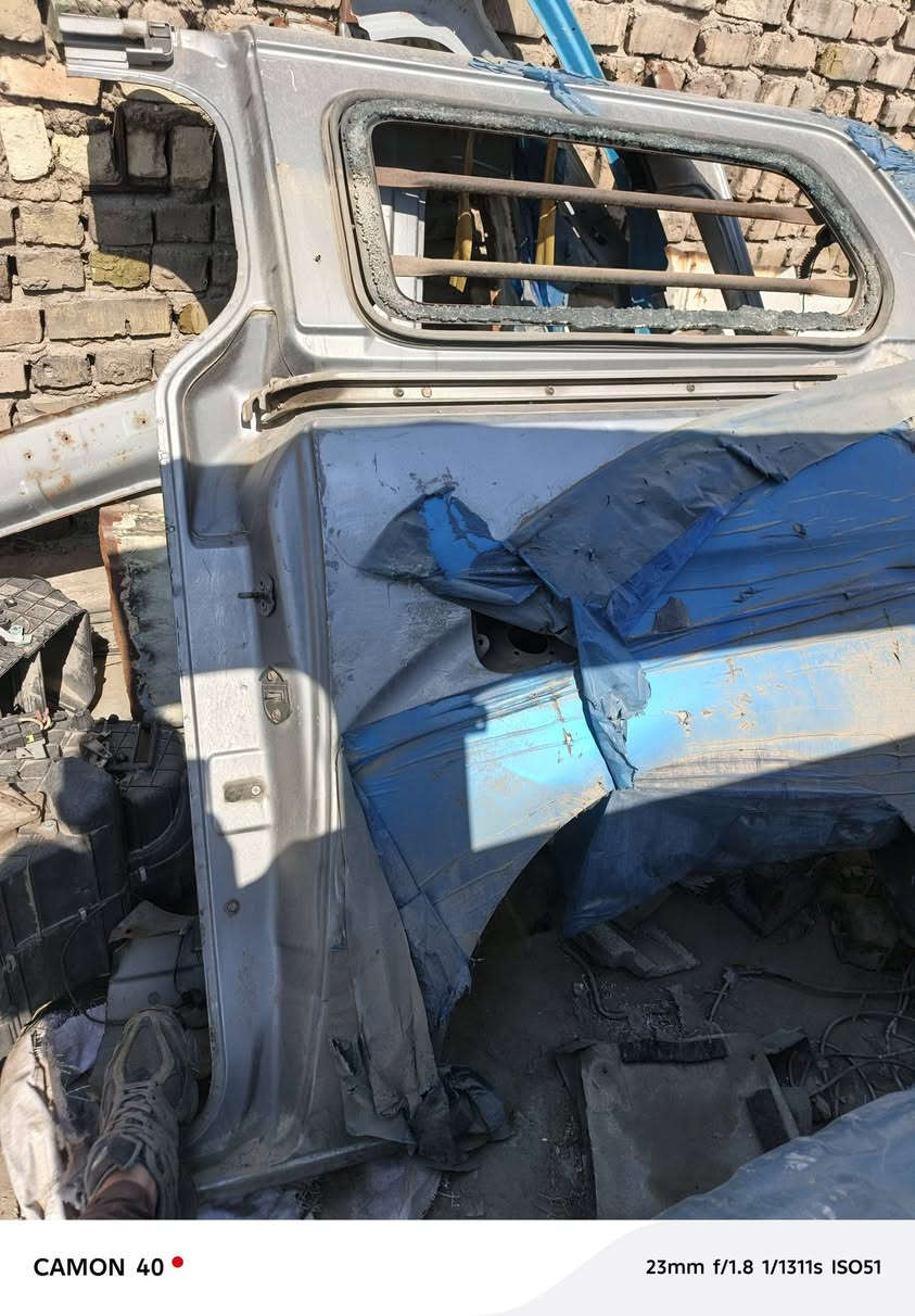 حياكم الله غراض
تصفية مخازن العدد محدود بيبان ألوان استاركس سعى الباب ١٠٠ وبي مجال بصيط 

جاملغ خلفي ألوان أيسر السعر ٤٠٠ قفل واكو بحري مصبوغ سعره ٣٥٠ قفل مبايل ***********
