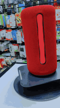 كل هذا الجمال والصوت الواضح والانارة 
ب13 الف بس 
بلوتوث 
Usb
SD card memory
Aux
شحن type c  بطارية تدوم اكثر ما تتصور 
وفوگ كل هذا شكل تحفة فنية 
***********
