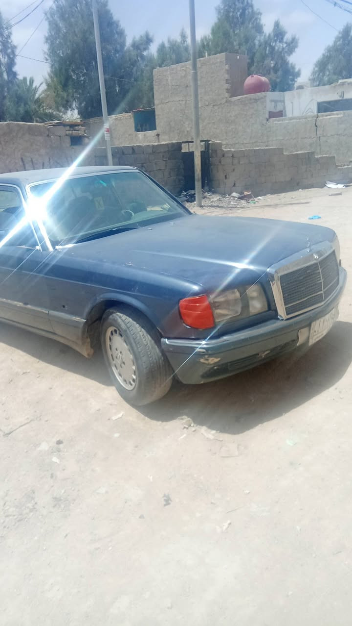 سلام عليكم عندي سيارة جديدة مرسيدس راسي مكفوله حلو سيار حيل سيار ريدها 30وبيه مجال العنوان نجف كوف الرقم ***********
