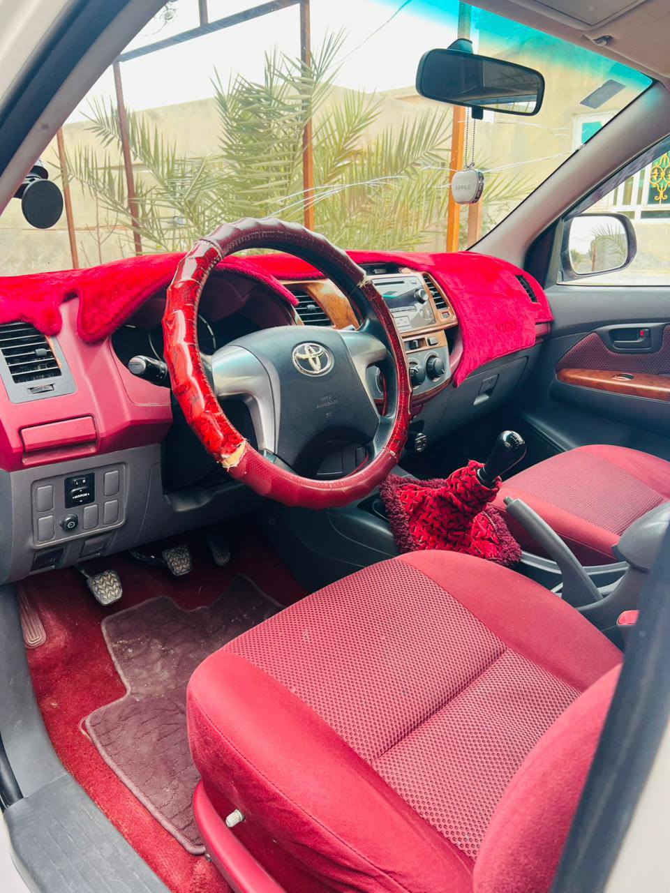 سلام عليكم سياره تويته موديل 2014  كويتي السعر 210وبيها مجال الاستفسار علئ الرقم ***********
يساره بيها باب مبدل شركه
