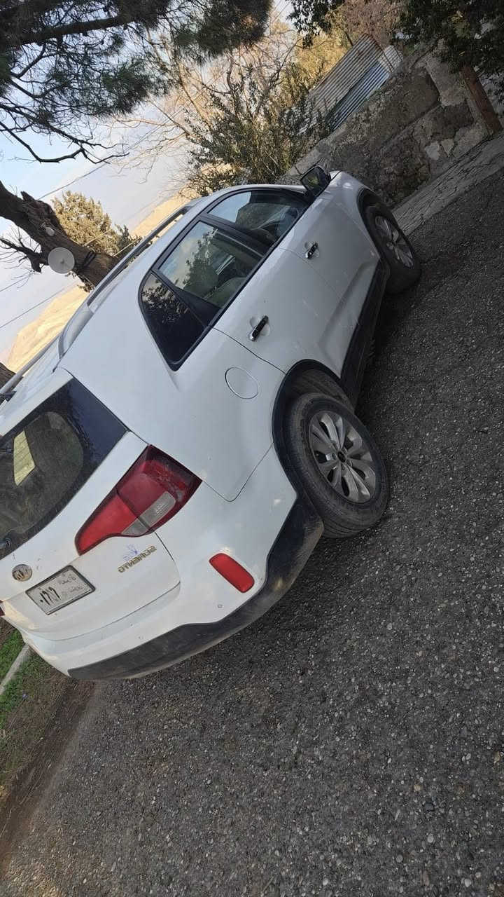 سورنتو رقم نينوى ٢٠١٤ بيه ضرر مكانات عالبارد السعر ١٣٨ للتواصل ‭٠٧٥١ ٨٤٩ ٨٥٧٧‬
