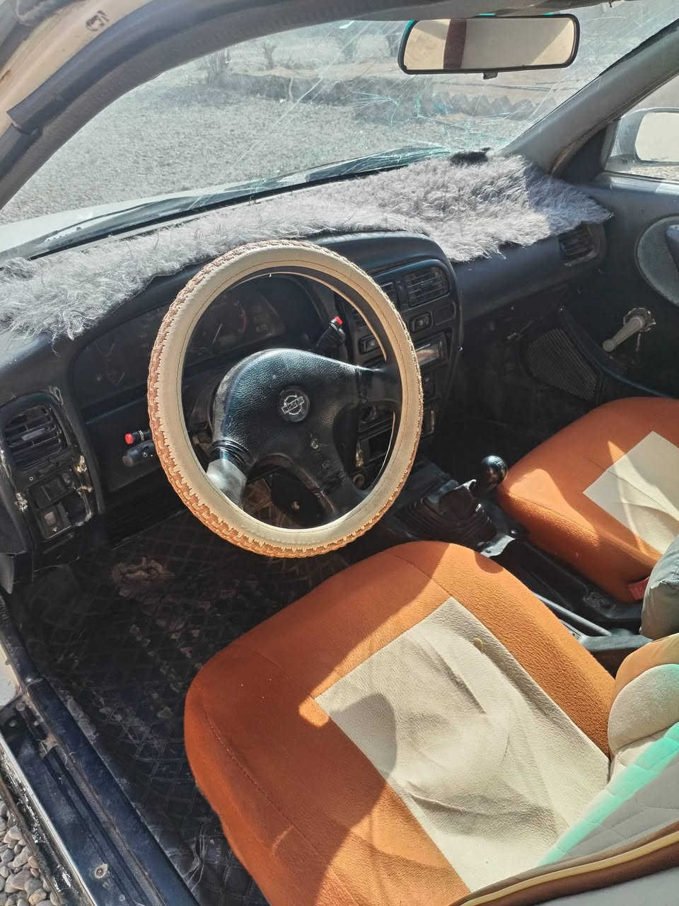 السلام عليكم سياره نيسان برايمر ١٩٩١ فحص نينوى
كير محرك بشرط صدر كهربايات شغاله دوشمه جديده السياره ابيع حبل  السعر ١٥ بيهه مجال 
                      ***********
