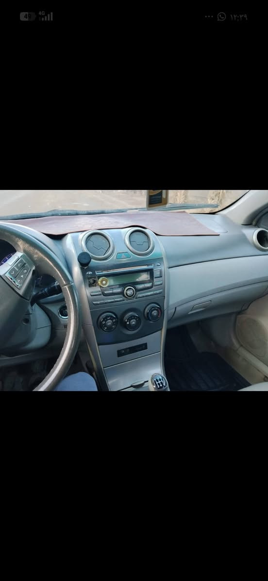 السلام عليكم بي واي دي 2013
سنوية بسمي لل 2031
مصفرة هيئة وغرامات 
رقم بغداد انكليزي
السعر 42 وبيهة مجال بسيط
هاتف ***********
