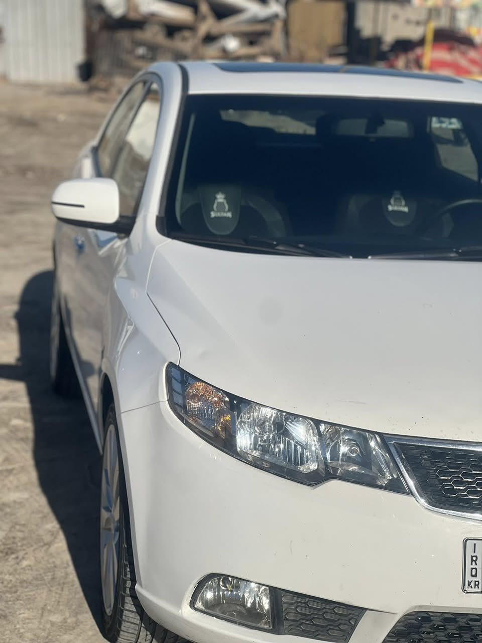 سلام عليكم كيا سيراتو 2011فتحه مري شفط ويل كب كامره شاشه السياره بيه قطعتين الرقم اربيل شرط المداور كير 
محرك بشرط تتفأه تبريد بشرط 
السعر ب 98وبيه مجال 
للستفسار 
***********
