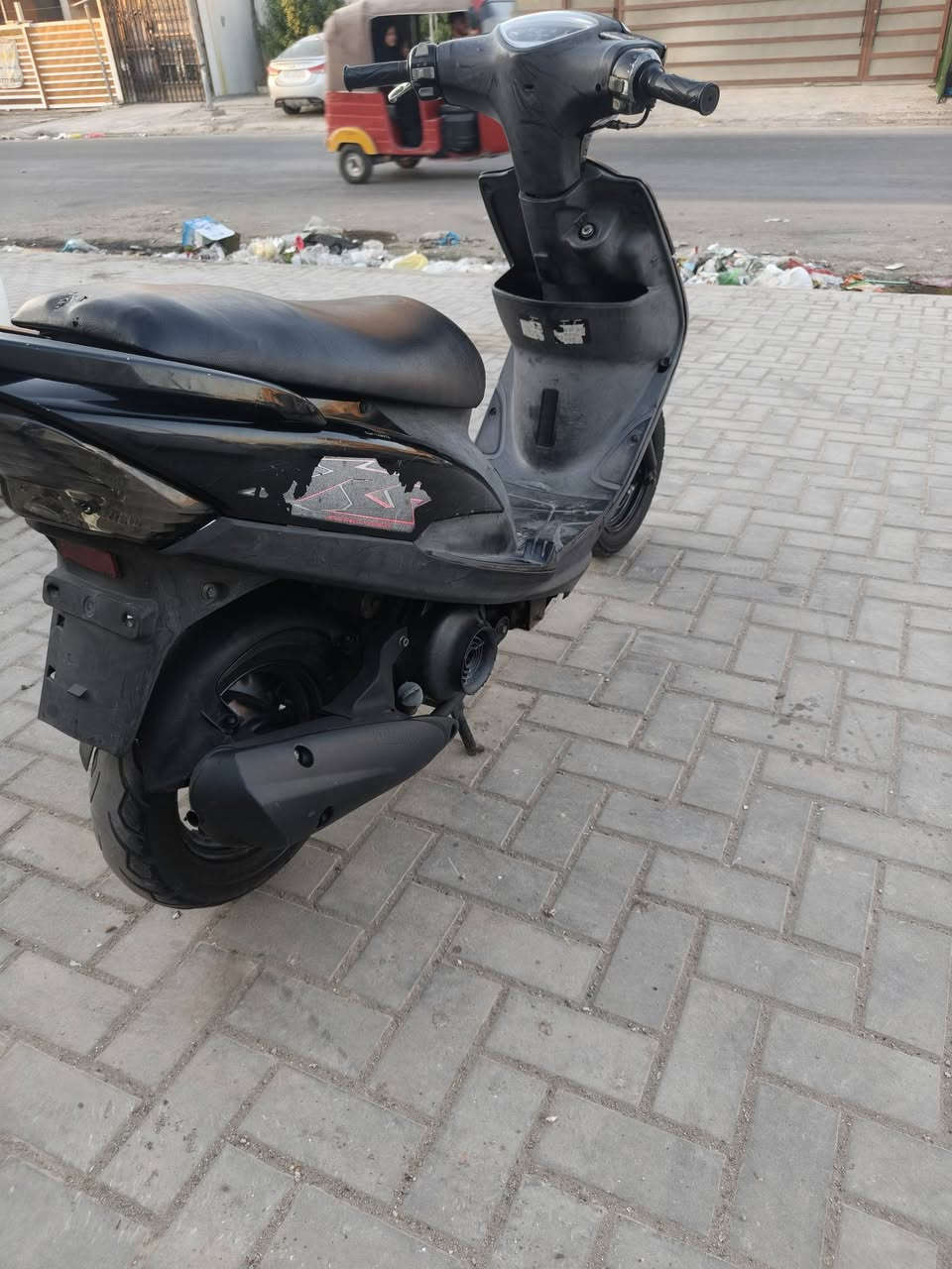 سلام عليكم
ماكس عدله بلاديه
دراجه مختمه من الطول لطول
دراجه تخبل وحلوه 
السعر ٦٥٠ وبيها مجال 
الرقم ***********
