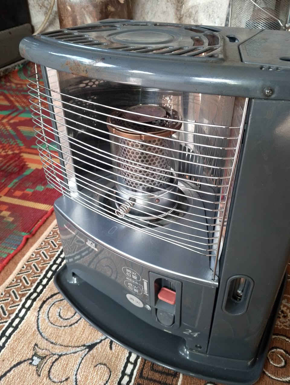 صوبة نفطيه للبيع شغالة جديد مستعمله موسم واحد نضافة فول فتيلة جديدة سعر 50 الف


**إذا كنت صاحب هذا الإعلان وتريد حذفه لأي سبب، رجاءا أرسل رسالة إلى الدعم الفني**