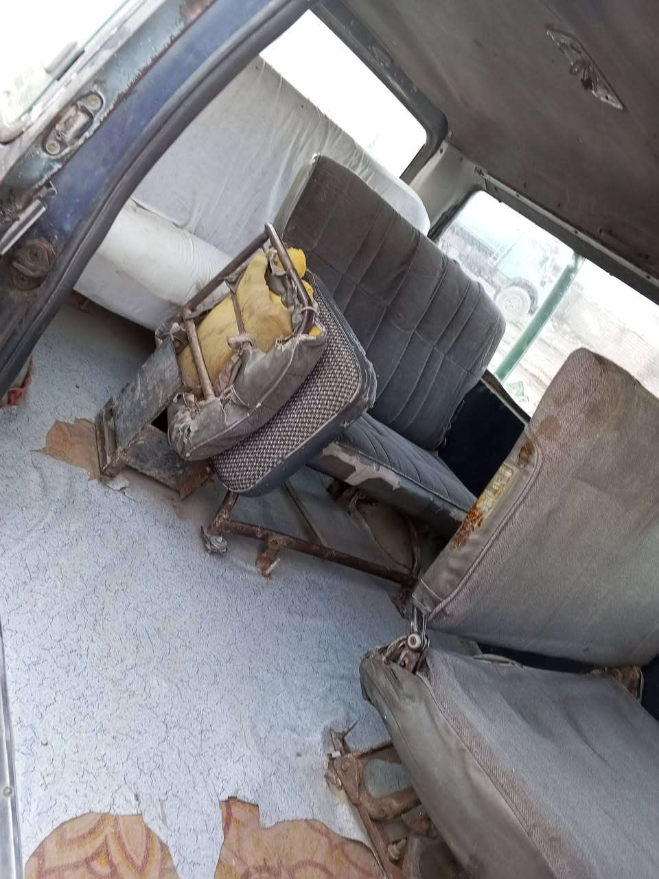 سلام عليكم كيا بسته موديل ٩٤ مكينه بيه تبخير كير جديد حداديه نص عمر باتري جديد مكان سياره ناصرية سعر 15وبيه مجال بدون راعي مروس بتكسي عدي ***********
