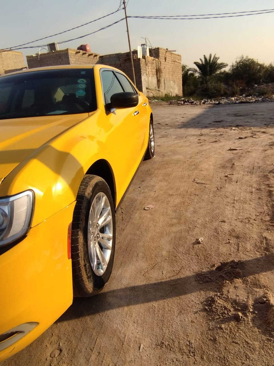 السلام عليكم اوبامه للبيع او مراوس بستاركس فول مواصفات موديل 21كفاله عامه ما عده مدگر امامي مبدل فقط  بدون دواخل بدون ايرباك سعر 190بيه مجال حگ جيه رقم صاحب السياره ***********
