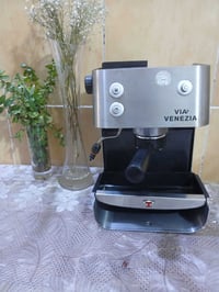 مستعمل قليل • صنع روما • ستانلس ستيل