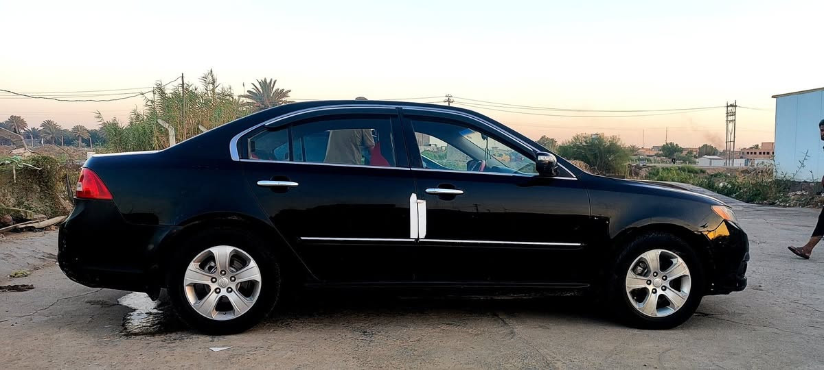 سلام عليكم اوبتيما 2009 رقم اربيل للبيع او مراوس حسب القناعه وارد كوري لوتز سنويه صاقطه من 2016 مالكه يريد تحويل عنوانه اربيل شقلاوه بيه باب السايق اوجاملغ الايسر بدون داخل الباب القديم موجود عدي وصور الجاملغ موجوده عدي مكينه وكير نضيفات وتبريد شغال زوج تاير جديد و


**إذا كنت صاحب هذا الإعلان وتريد حذفه لأي سبب، رجاءا أرسل رسالة إلى الدعم الفني**