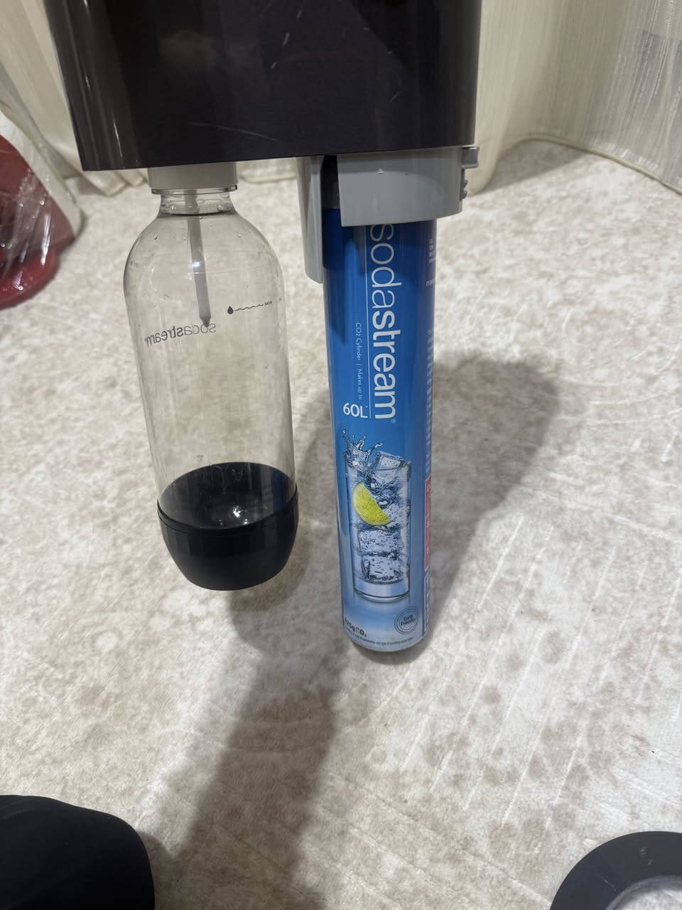 جهاز صنع المياه الغازيه عالي الجوده وصنع المشروبات الغازيه الجهاز كامل وبي غاز اكثر من النص السعر ٢٥ الف للحجز خاص 

يوجد توصيل لكل المحافضات ٥ الف


**إذا كنت صاحب هذا الإعلان وتريد حذفه لأي سبب، رجاءا أرسل رسالة إلى الدعم الفني**