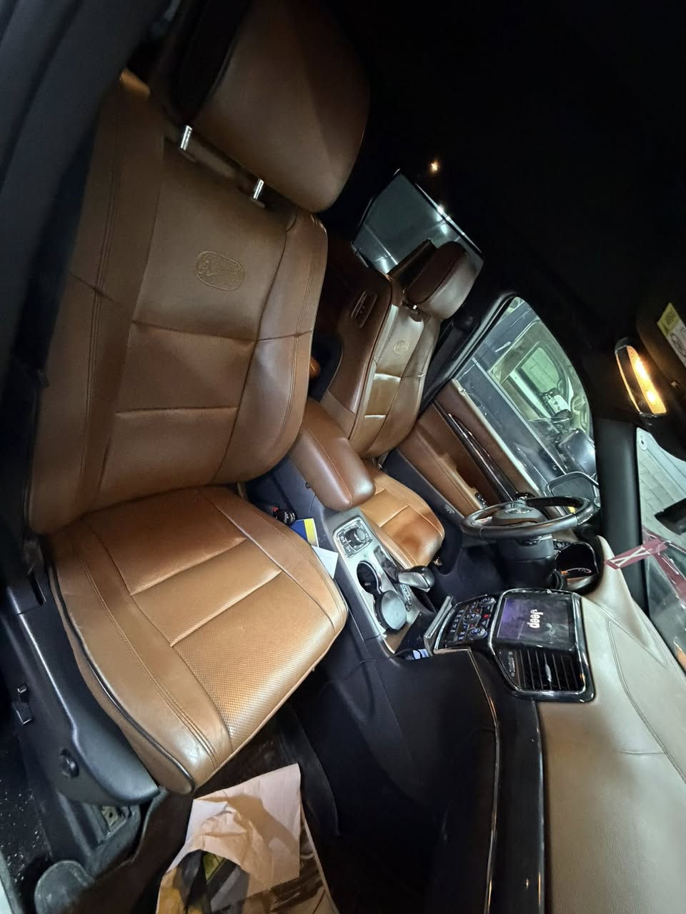 سلام عليكم 

‏ JEEP 2020 رقم اربيل 

عدد المسافات ( 128)

جيب فئة:    اوفر لاند 

موديل:     2021

مكينة:     V6 3.6

خليجي مكفولة (شركة هارلم) 

السعر : 315$  وبيه مجااال 

اتصال :*********** 

المواصفــات  1/1

بصمه

جكات 

 3 شاشات

بانورامـــا

رادار جانبـي نقطة عميـاء رادار خلفـي

كشن حار بارد - كشنات الخلفية هيتـر

كشنات جلد كنتارة

داخل قرميدي

ستيرن هيتـر + كهرباء

نظام توقف اوتـو ستوب

حساسـات امامي خلفي

صندوك كهربائـي

سماعات سستم صـوت

دمام بالصنـدوك

بصمة و تشغيل عن بعـد

كيج الكترونـي

نظام متعدد اوتو للطرق

مري قلاب وشفط

 📍مكانها الانبار الرمادي
