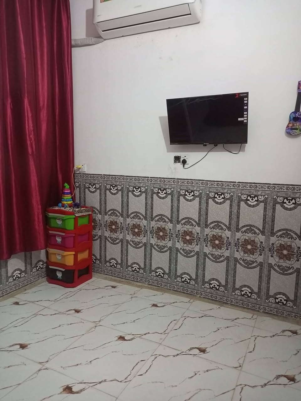 السلام عليكم بيت 50 متر زراعي غرفه وصاله واستقبال طابق واحد الرئاسه قطع ابو علي الدراجي اتصال خاص متواجد *********** واتساب
