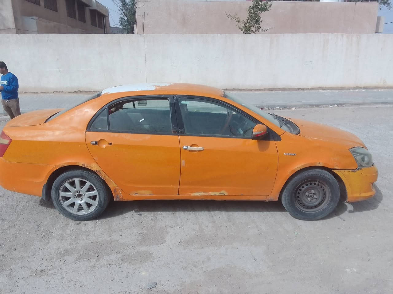 جيلي للبيع سنويه نافذه ب17 
مكينه بيهه تنقيص غرامات ماعليهه هيئه ماعرف شكد ابيع كوم حديد بس اصوليات وتحويل 15 نهايتهه ***********
