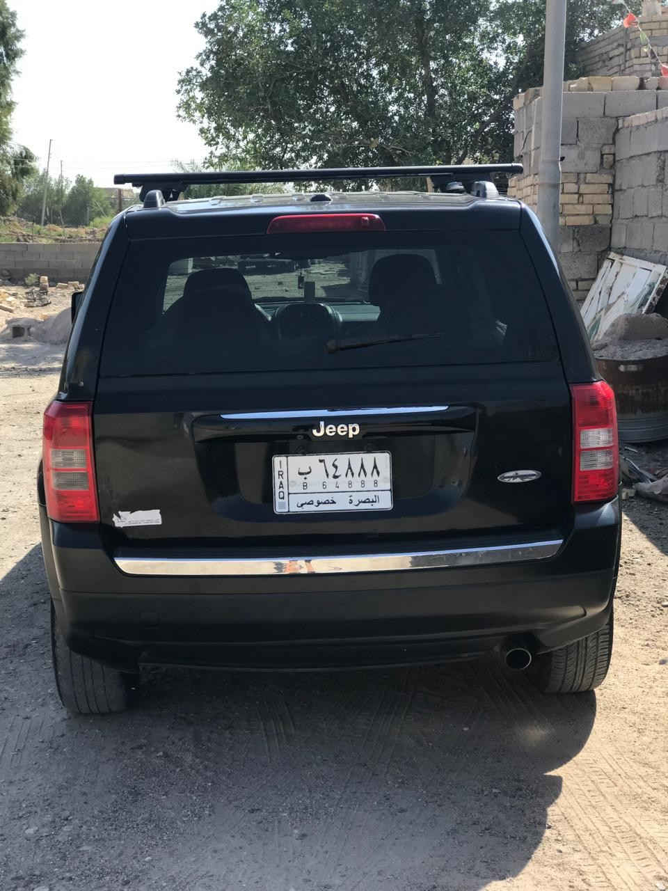 سلام عليكم جيب باتريوت البيع موديل 2017ارقم بصره السعر 113
كشنات جلد +كشنات كهربائيه 
تحكم ستيرن 
تشغيل عن بعد 
فتحه سقف 
شاشه قلاب بلاديه 
محرك 2000
وارد امريكا مثل ما موضح بالصور باب الجنطه الخلفي 
الاستفسار ***********
/////////////***********
