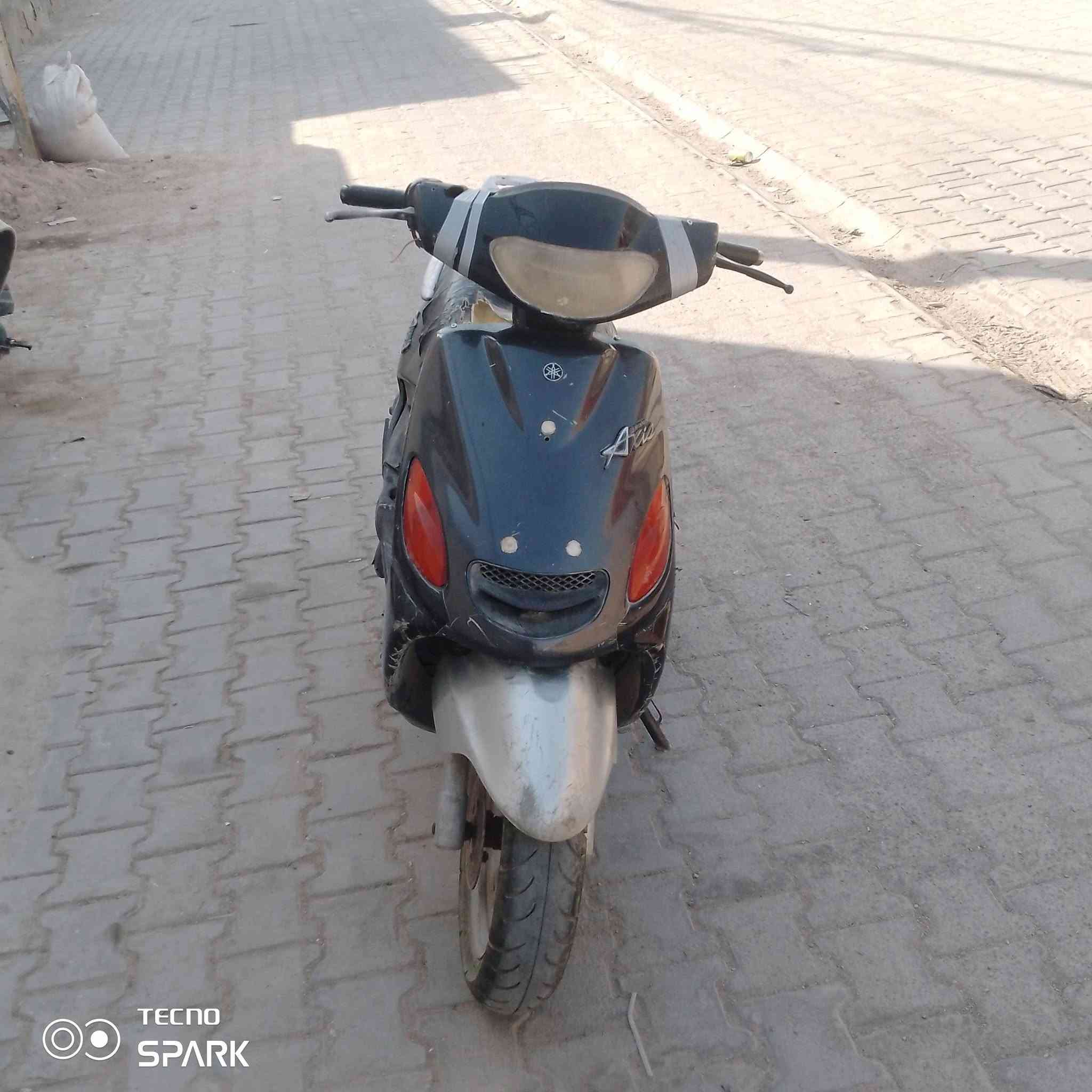 للبيع 200 ***********
